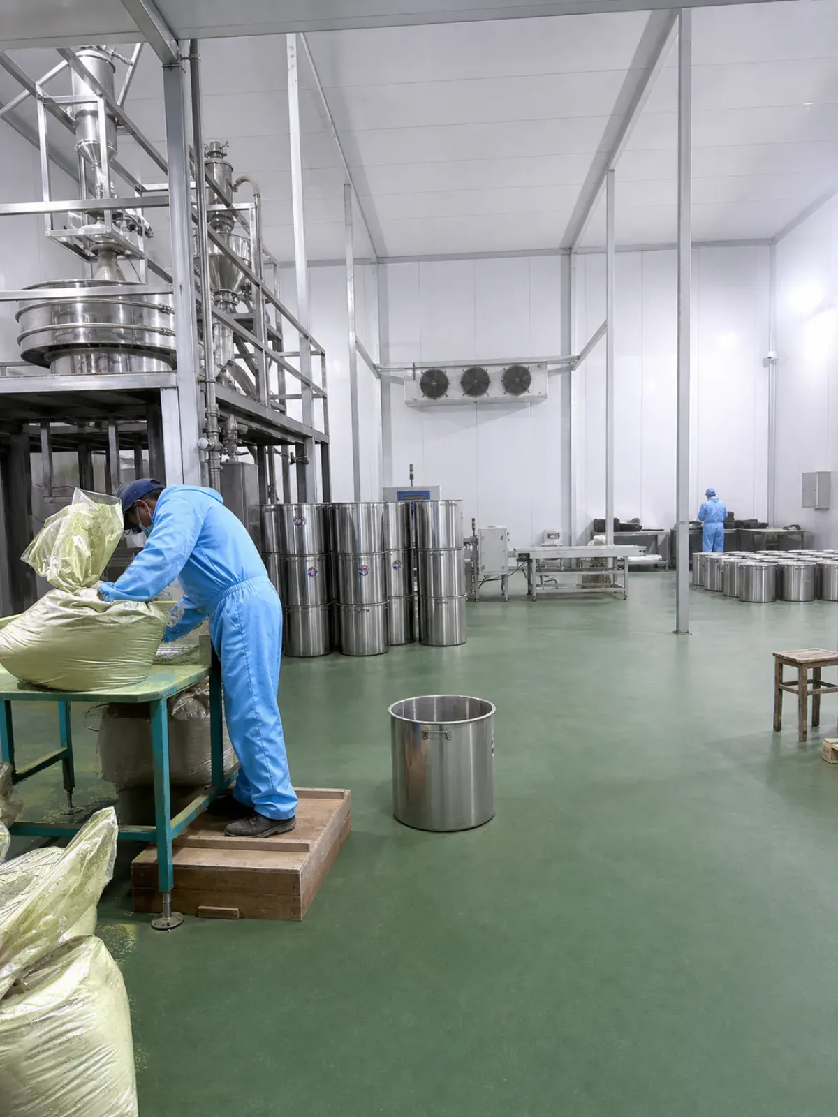 Post-milling packing into bags and cartons before dispatch